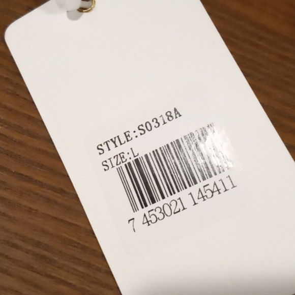 NWT ENNYA ONE PIECE SWIMMING WEAR. L - Picture 4 of 7